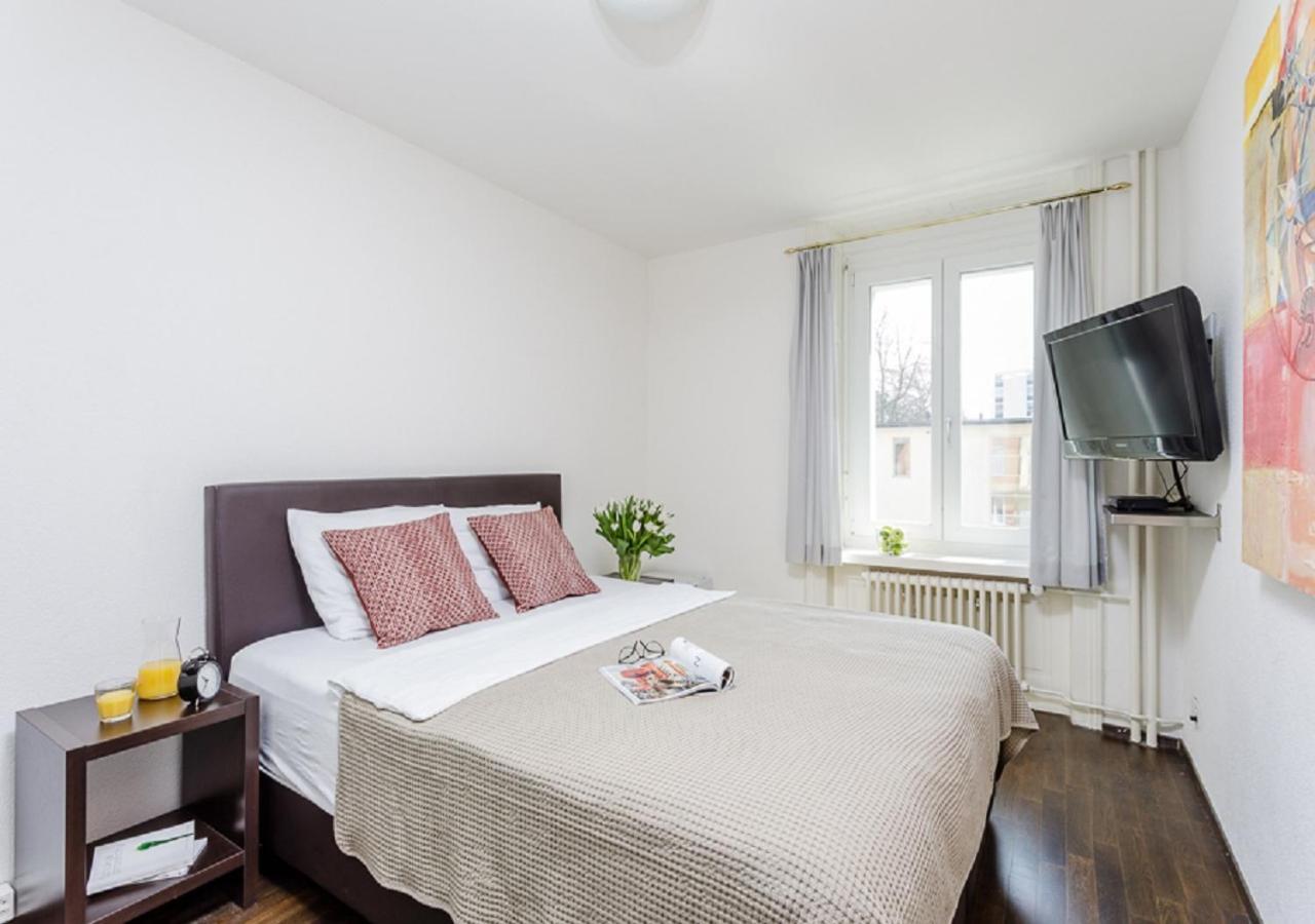 Swiss Star Guesthouse District 3 - Contactless Self Check-In Zurich Extérieur photo